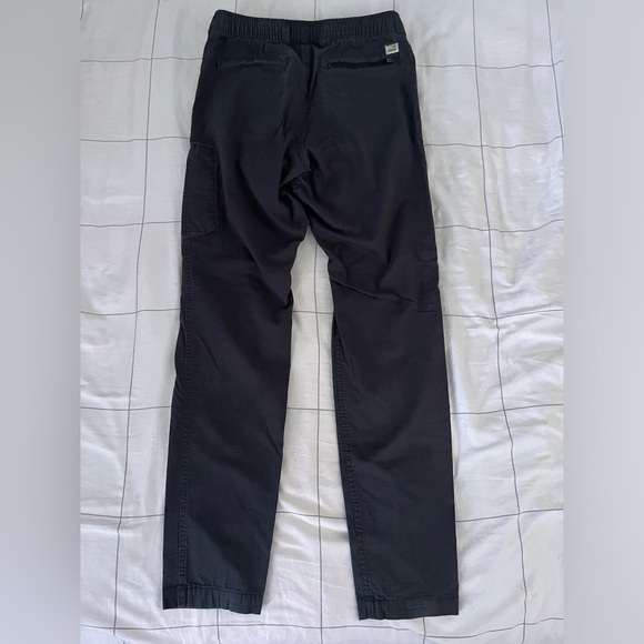 Vuori Ripstop Pant Charcoal - Picture 4 of 5